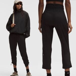 Lululemon Dance Studio Mid Rise Crop Black Size 6 Lightweight Athletic Pant